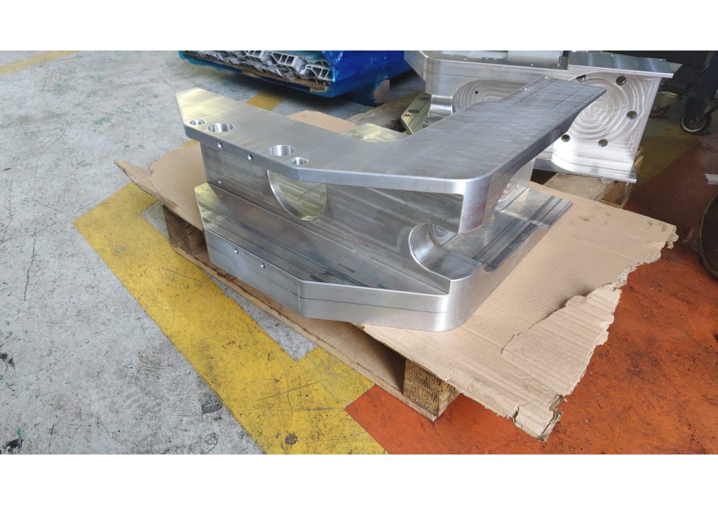 Custom_production